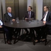Am «Bilanz» Business Talk diskutiert Chefredaktor Dirk Schütz mit seinen Gästen über das Thema «Börse: Immer höher, immer weiter?».