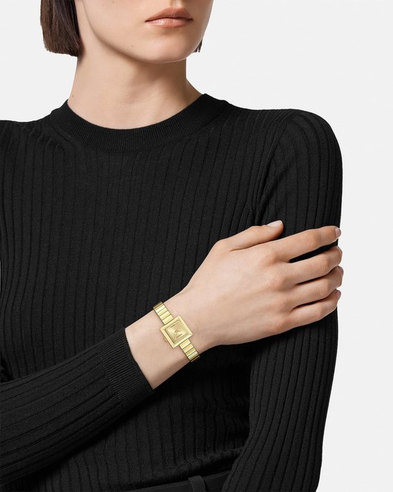 Auch bei Versace ist&nbsp;die grosse Uhr passé.
