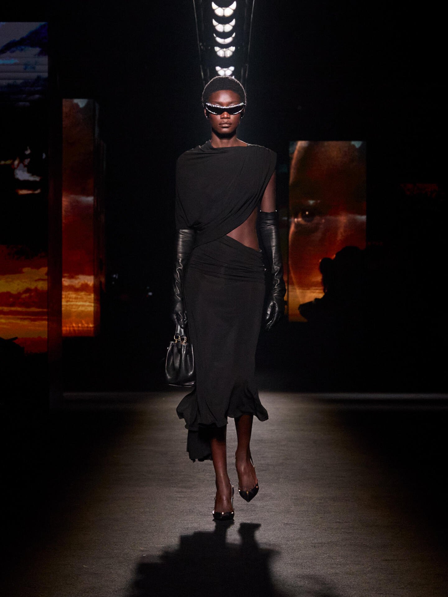 BALENCIAGA WINTER 26 COLLECTION LOOK 4 FATOU.jpg
