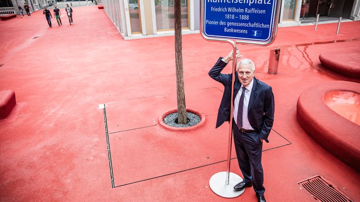Pierin Vincenz, der Vorzeigebanker. Hier ein Bild vor seinem Abschied als Raiffeisen-Chef im Herbst 2015. Ein Jahr später begann sein Abstieg.