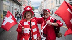 Fans: In unserem Ländervergleich gewinnt die Schweiz.   Keystone
