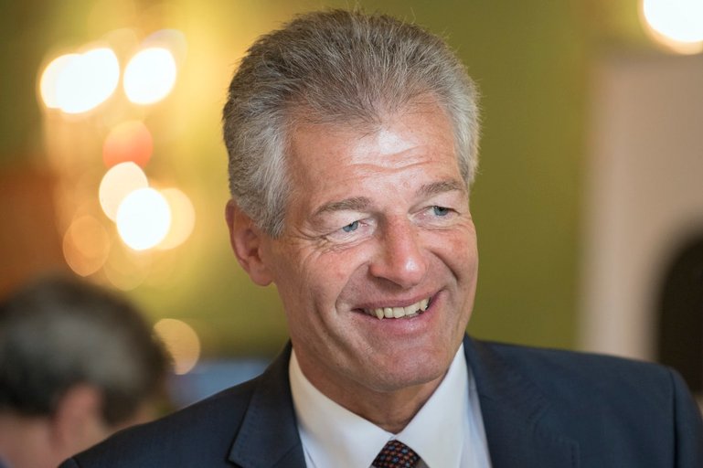 Heinz Karrer