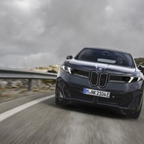 Grosse Reichweite, hohes Ladetempo: Damit ist der iX3 das perfekte Auto für die Langstrecke.