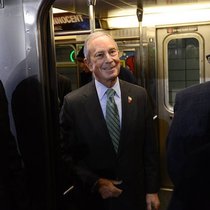 Michael Bloomberg: Ehemaliger Bürgermeister von New York und Gründer des gleichnamigen Finanzdaten-Dienstes.