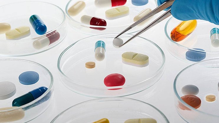 Medikamente in Petrischalen: Gute Aussichten für Pharmawerte.