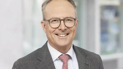 Matthias Reinhart ist Gründer, Präsident und Grossaktionär des VZ Vermögenszentrums.