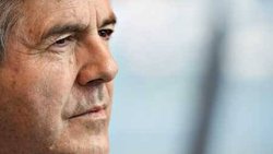 Josef Ackermanns Erfolg beruht auf den Gewinnen von Spartenchef Anshu Jain. Er dankt es ihm wenig.