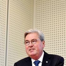Hariolf Kottmann: Der neue Clariant-VR-Präsident bekommt es mit Sabic-Chef Yousef al-Benyan zu tun.