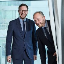Dieses Jahr überzeugten Alex Tobler (links) und Marcel Rickli die Jury und holten sich den Gesamtsieg im Private-Banking-Rating. Das BEKB-Team versuchte, möglichst alle Wünsche des Kunden abzudecken.