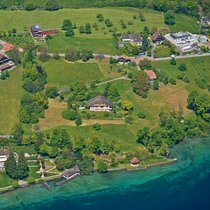 Beste Lage: Das Grundstück liegt in der Luzerner Gemeinde Meggen direkt am Vierwaldstättersee.