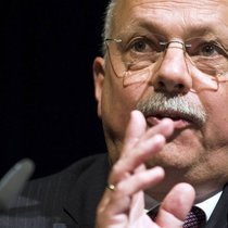 Konrad Hummler: Er will seinen Anlagekommentar neu lancieren. (Bild: Keystone)