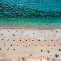 Prognosen zum Jahreswechsel: 2021 kann wieder ein besseres Jahr für Reisen in die Sonne werden.