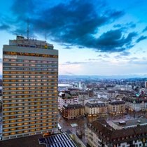Der ehemalige Swissôtel-Turm in Zürich-Oerlikon ist ein Prestigeprojekt der UBS.
