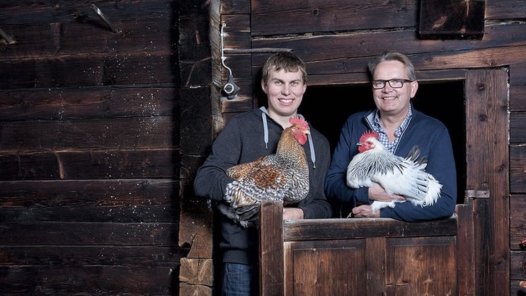 Züchter Alexander Juon und Vermarkter Freddy Christandl: Ihre Edelhähne sind sehr gefragt.Kuster Frey