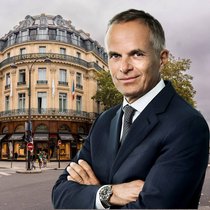 Mr. Rolex: Jean-Frédéric Dufour hat mit der Übernahme von Bucherer nun ein exquisites Retailnetz mit Boutiquen etwa in Genf, Paris (im Bild) und London.