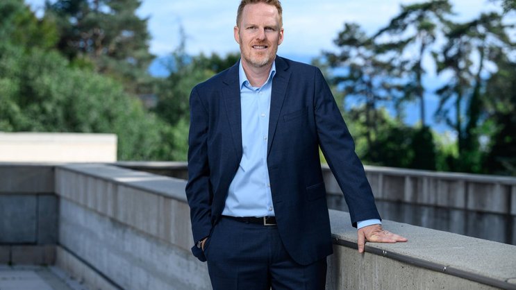 Manager-Veredler: David Bach bietet mit dem IMD Firmen rund 70 massgescheiderte Fortbildungsprogramme an. Kostenpunkt pro Woche und Teilnehmer: etwa 10'000 Franken.
