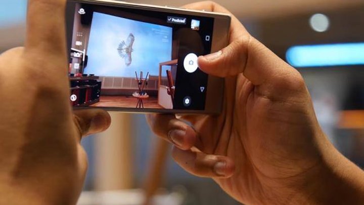 mobile_world_congress_2.jpg