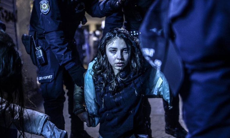 08.istanbul_protest.jpg