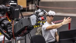 Entwicklungen in Schlüsseltechnologien treiben auch die Fortschritte in der Robotik an. Physical AI nennt sich der Trendbegriff.