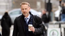 Andrew Pearse war dreizehn Jahre lang Managing Director bei der Credit Suisse und kassierte bei einem Milliarden-Deal viel Schwarzgeld.