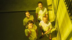 Julian Nubert, David Hoeller, Fabian Tischhauser und Nikita Rudin (von oben links im Uhrzeigersinn) wollen Robotern das Denken beibringen.