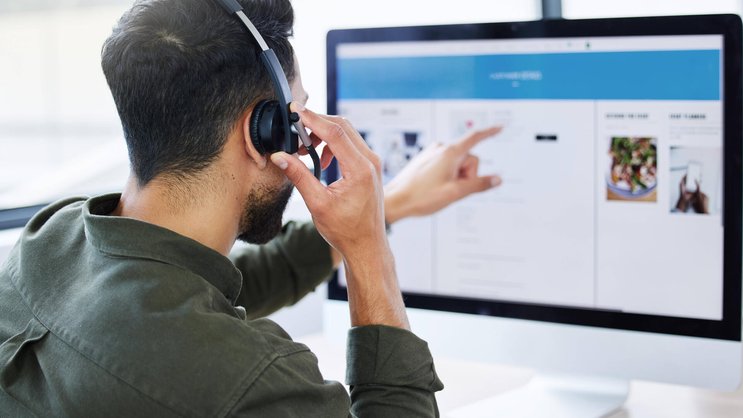 Die Hotline der Axa-Reiseversicherung lief in den ersten Märzwochen heiss. (Symbolbild)