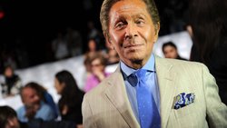 Modeschöpfer Valentino ist im Alter von 93 Jahren gestorben.