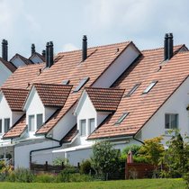 Häuser in Uster ZH: Wer 1998 ein Einfamilienhaus gekauft hat, darf sich in gewissen Fällen aber meist über einen noch grösseren Wertzuwachs freuen.