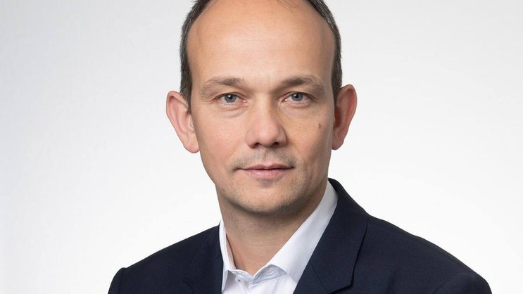 Zoltan Szelyes ist Eigentümer und CEO der Macro Real Estate AG. Er berät Grossinvestoren bei ihren Immobilienanlagen.