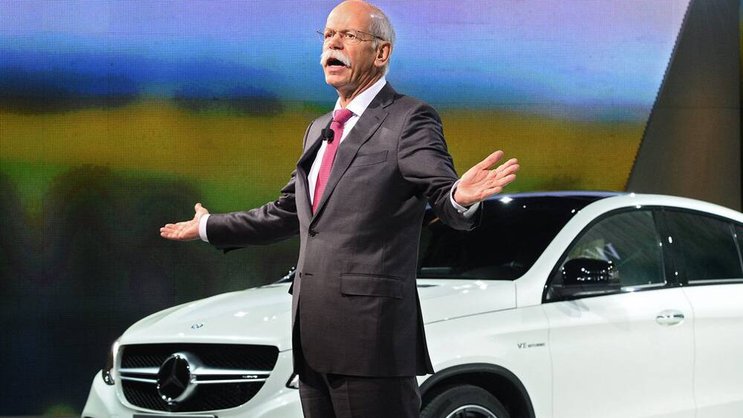 Dieter Zetsche: Der Daimler-Chef ist von Apples Plänen nicht aufgeschreckt. Keystone