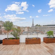 Paris ist wenige Zugstunden von der Schweiz entfernt – viele Schweizerinnen und Schweizer leisten sich darum dort eine Ferienwohnung.