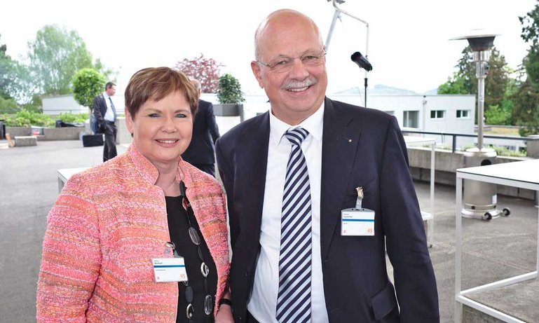 isc2015_1209.jpg