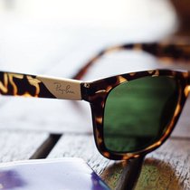 Ray Ban: Gehört zum weltgrössten Brillenhersteller Luxottica.  João André O. Dias/Flickr/CC