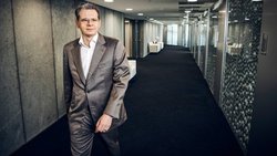 Zeno Staub gibt seinen  CEO-Posten auf, um im Herbst für den Nationalrat zu kandidieren.