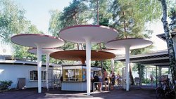 Badi-Restaurants, wie das der Stadtzürcher Badi Tiefenbrunnen, sind hart umkämpft.
