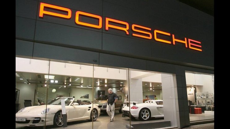 porsche.jpg
