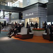 Reges Treiben in der Hall of Elements: Die Baselworld hat viele Facetten.   Gabriel Knupfer