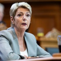 Finanzministerin Karin Keller-­Sutter hält sich in Sachen Standortförderung zurück.
