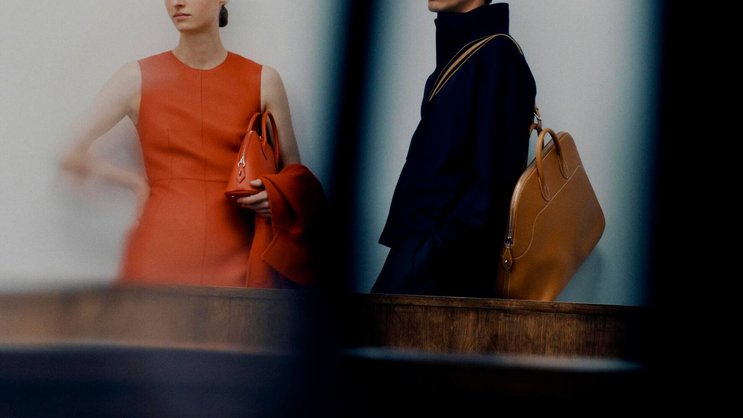 Für sie und ihn: Die Hermès-Klassiker Bolide 28 (links) und Bolide à Dos.