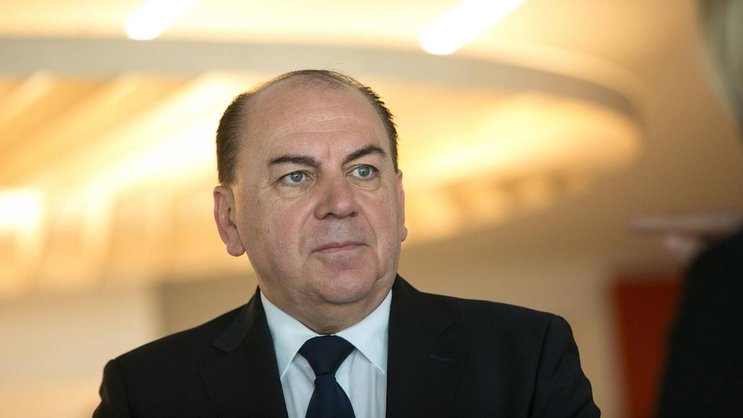 Zwei Jahre noch: Die CEO-Nachfolge hat Axel Weber gelöst. Wer seine Stelle antritt, ist noch offen.