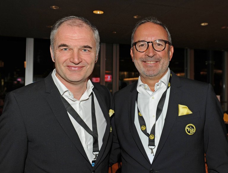 Der Unternehmer und YB-Vizepräsident Richard Gostony (r.) mit Chefscout Stéphane Chapuisat.