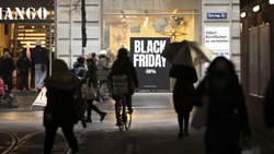 Jährlich lockt der Black Friday: Die Rabattschlacht triggert das Konsumentenhirn in vielfacher Weise – was aber nicht heisst, dass es unmöglich ist, eine Overshopping-Resilienz zu entwickeln.