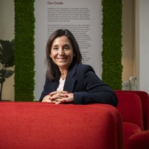Plädiert für die Weitereinwicklung der bilateralen Verträge mit der EU: Leila Schwery, Vizepräsidentin Herstellung und technische Dienste bei Johnson & Johnson und Vizepräsidentin des Verbandes Interpharma.
