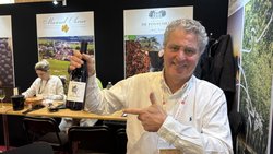 Stephane Defraine, Château de Fontenille, präsentiert seinen ersten Claret.