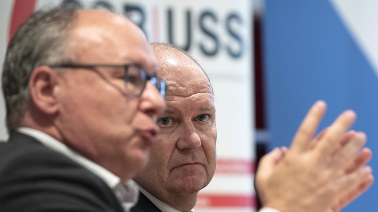 Überraschten mit gemeinsam ausgehandelten Kompromissen: SGB-Präsident Pierre-Yves Maillard (l.) und Arbeitgeber-Präsident Valentin Vogt.
