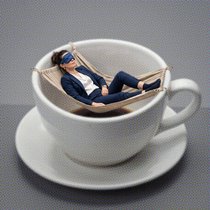 Koffein oder Nickerchen: Was hilft am besten gegen das Mittagstief?