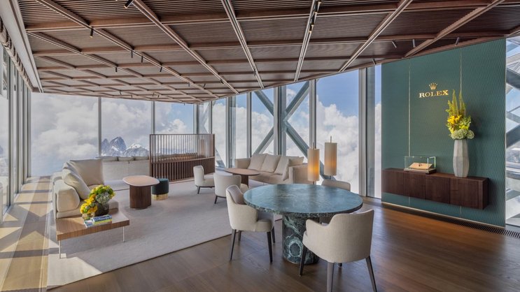 Mitten im Schweizer Bergidyll trifft Luxus auf spektakuläre Architektur.