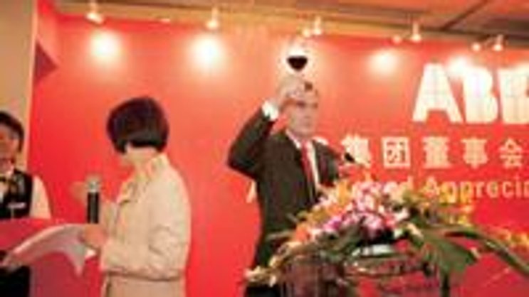 ABB-Chef Jürgen Dormann in Peking (Foto: Steven Harris)