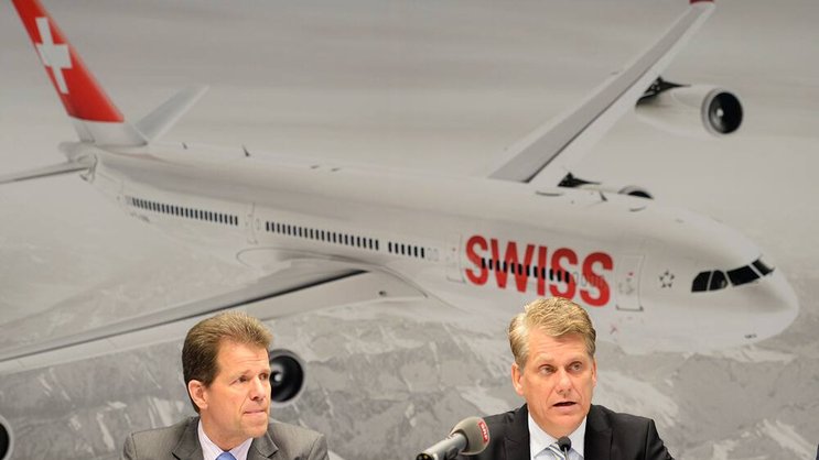 Harry Hohmeister und sein möglicher Nachfolger CFO Roland Busch. Keystone