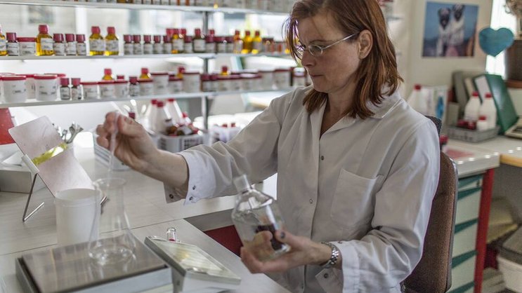 Duftstoffherstellung bei Givaudan: Es besteht eine riesige Nachfrage. Keystone
